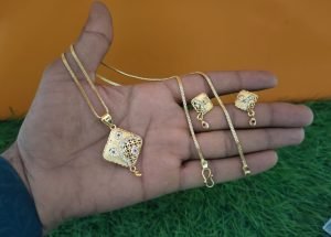 Pendant With Chain